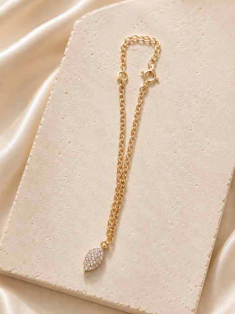 Pulseira com Pingente de Folha Cravejada